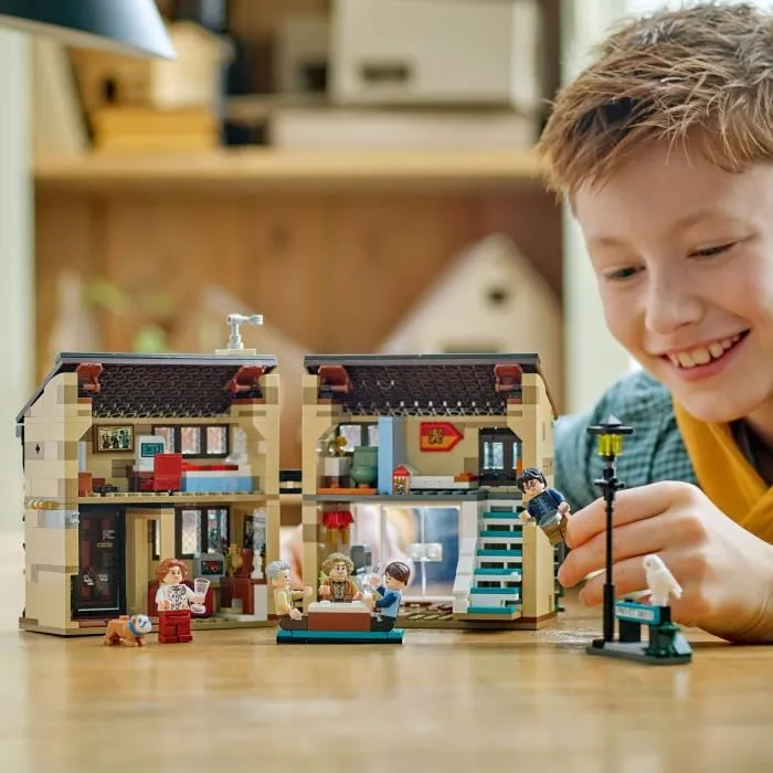 Lego Harry Potter 76451 Privet Drive: Visita de la tía Marge - Juego de construcción para niños de 8 años 4