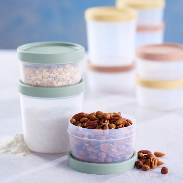 Day Juego de 3 Herméticos Redondos de Plástico para Alimentos, Colores Arena Natural, Verde Musgo y Amarillo Arena, 2x0.5L + 1x1L, Aptos Microondas y Lavavajillas 1