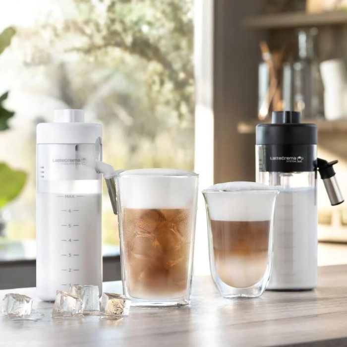 Cafetera Superautomática DeLonghi ECAM 450.86.T 1450 W Negro 2