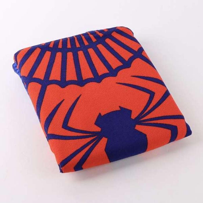 Cerdá Poncho Microfibra Spiderman 55.0 x 77.0 x 1.0 cm 2 Cerdá Poncho Microfibra Spiderman 55.0 x 77.0 x 1.0 cm 2