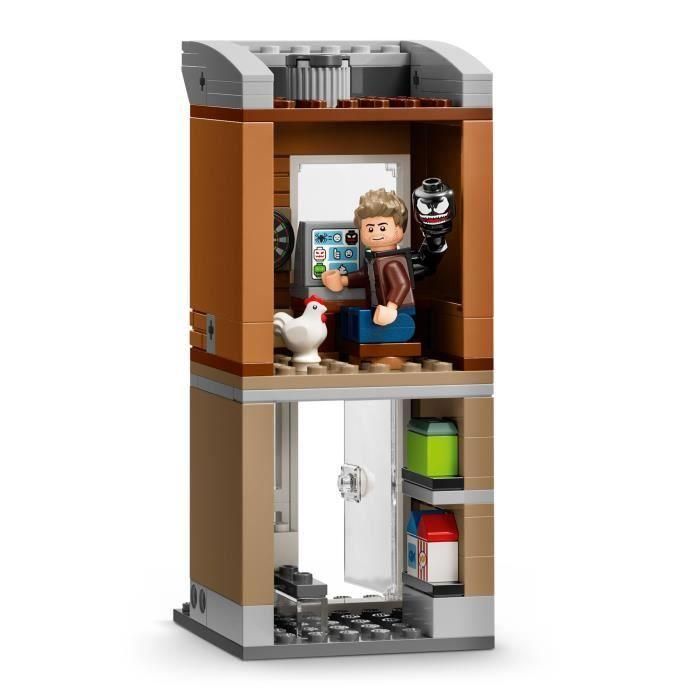 LEGO 76324 Marvel Spider-Man vs. Oscorp - Set de Construcción para niños a partir de 10 años 3