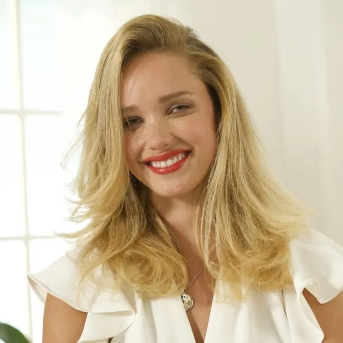 Revlon RVDR5317 SmoothS SmoothStay - Secador de pelo con infusión de aceite de coco y difusor Volummer 3