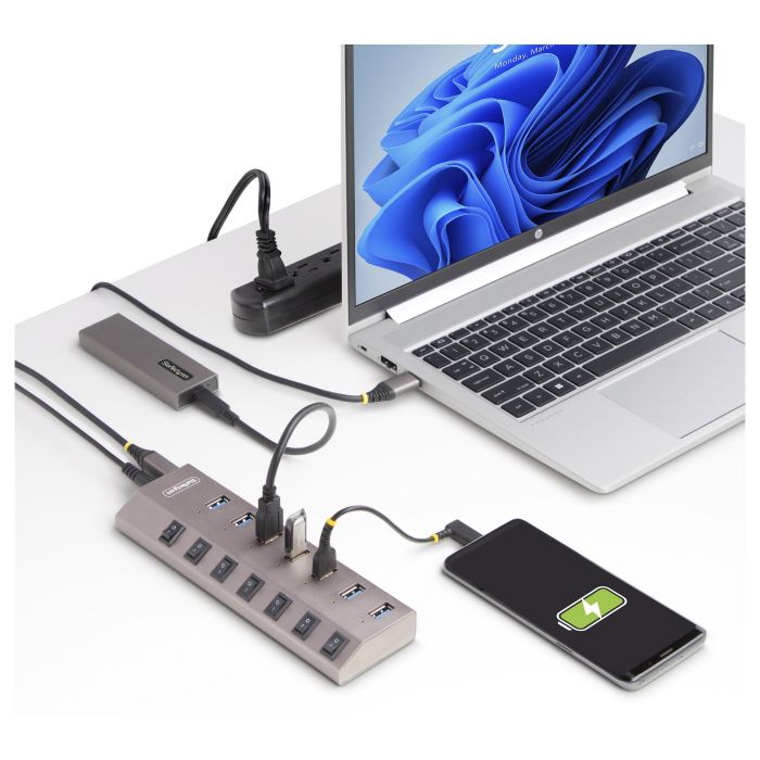 StarTech Hub USB-C Autoalimentado de 7 Puertos con Interruptores On/Off, USB 3.0 a 5 Gbps, Ladrón USB Tipo C a USB-A Gris 2