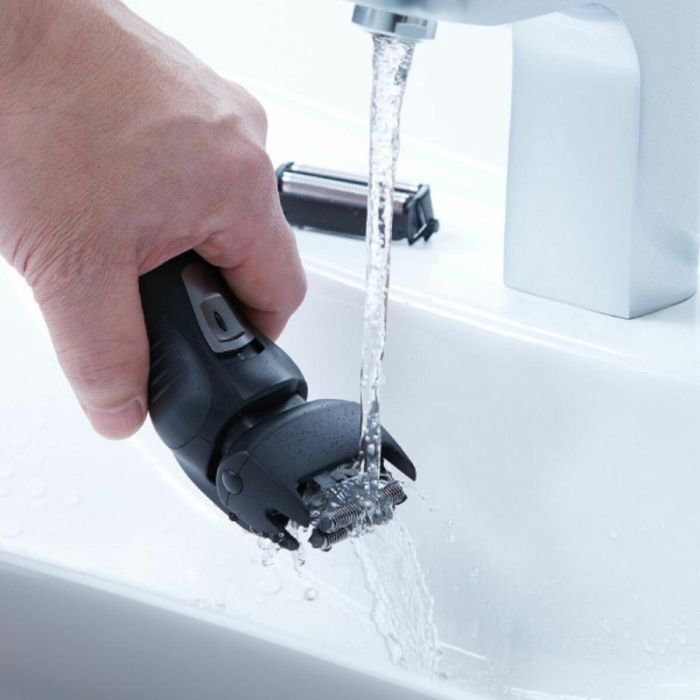 Afeitadora Panasonic Wet&Dry ES-RW31/ con Batería/ 3 Accesorios 1 Afeitadora Panasonic Wet&Dry ES-RW31/ con Batería/ 3 Accesorios 1