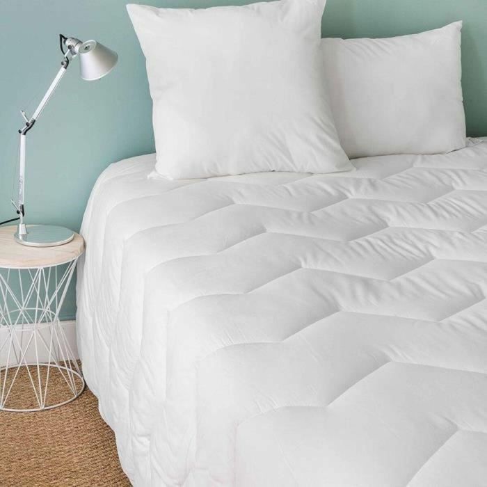 Toison D'Or TOI3666705002489 Edredón Bambú Templado 300g/m² 140x200cm Blanco 3 Toison D'Or TOI3666705002489 Edredón Bambú Templado 300g/m² 140x200cm Blanco 3