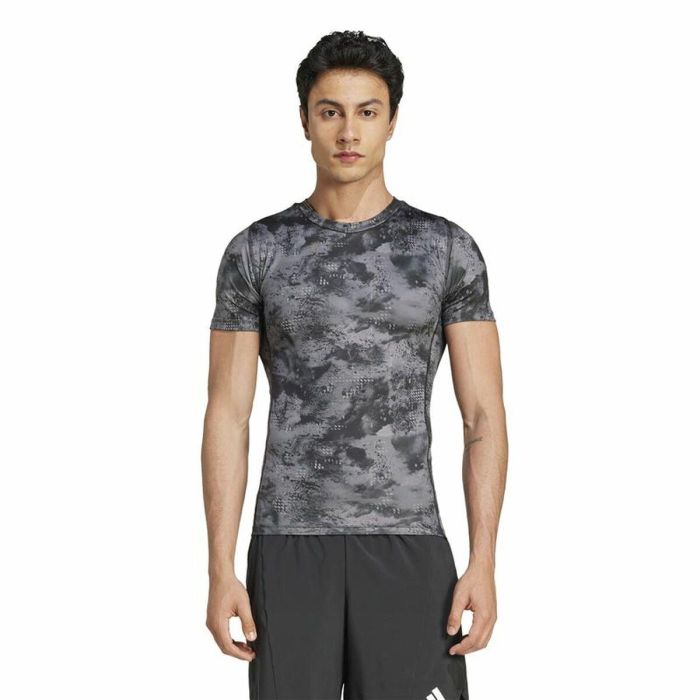 Camiseta de Manga Corta Hombre Adidas Techfit Training Aop (2XL) 5 Camiseta de Manga Corta Hombre Adidas Techfit Training Aop (2XL) 5