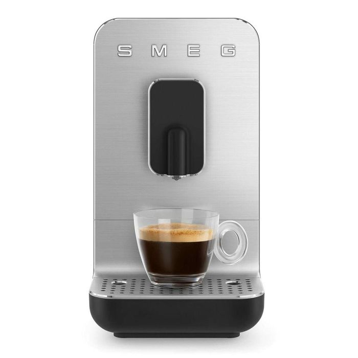 Cafetera Superautomática Smeg BCC11BLMEU Negro 7 Cafetera Superautomática Smeg BCC11BLMEU Negro 7