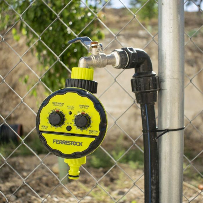 Programador de riego Ferrestock Amarillo 1