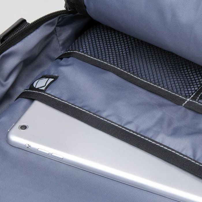 Dicota 15.6", Polyester, 0.9 kg 4 Dicota 15.6", Polyester, 0.9 kg 4