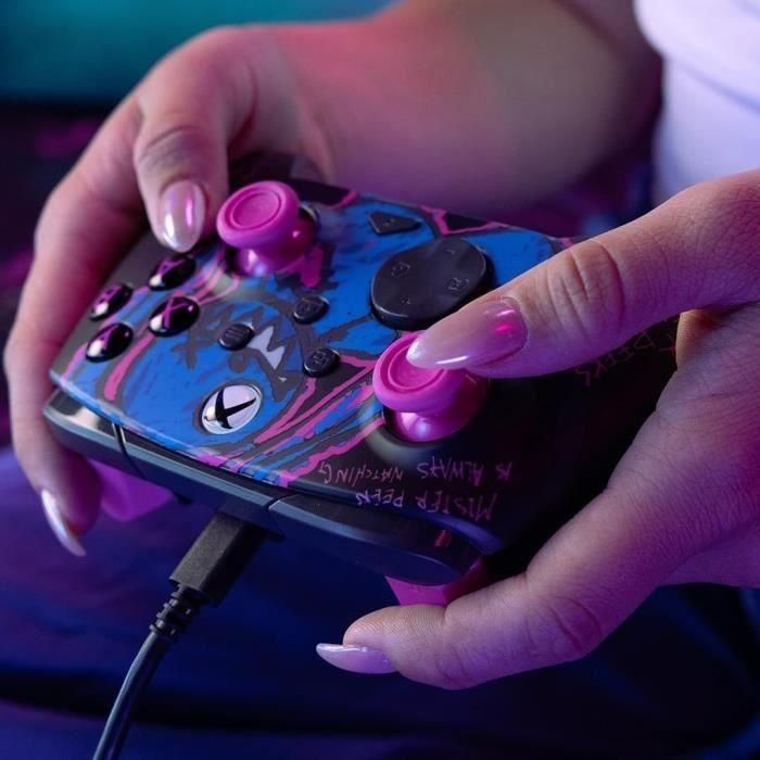 Mando con cable - Rematch GLOW - Xbox One y Series X|S - PDP - Diseño Minster Peeks - Negro 1 Mando con cable - Rematch GLOW - Xbox One y Series X|S - PDP - Diseño Minster Peeks - Negro 1