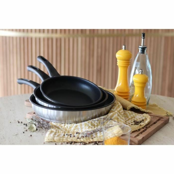 Menastyl 6020246 Sartén de Acero Inoxidable 24 cm, Apta para Inducción y Todo Tipo de Fuegos 3