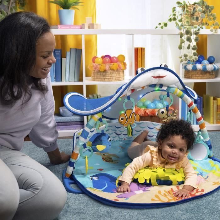 Disney Baby Colchoneta de Actividades Mr. Ray Ocean Lights para Bebé con Luces, Música y Juguetes Colgantes Nemo 1 Disney Baby Colchoneta de Actividades Mr. Ray Ocean Lights para Bebé con Luces, Música y Juguetes Colgantes Nemo 1