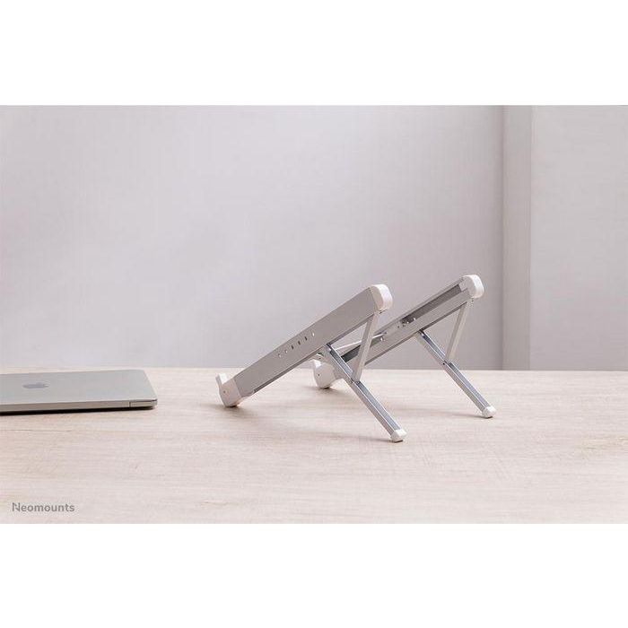 Neomounts NSLS010 Soporte Plegable y Ajustable para Portátiles 11-17" con 6 Alturas, Capacidad 5kg, Diseño Ultra-Delgado Plata 12 Neomounts NSLS010 Soporte Plegable y Ajustable para Portátiles 11-17" con 6 Alturas, Capacidad 5kg, Diseño Ultra-Delgado Plata 12