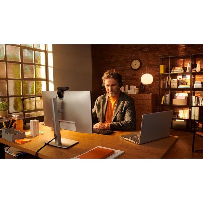 Logitech Brio 4K Webcam Ultra HD con HDR, RightLight 3, Micrófonos Omnidireccionales y Reconocimiento Facial Windows Hello USB-A Negro 7 Logitech Brio 4K Webcam Ultra HD con HDR, RightLight 3, Micrófonos Omnidireccionales y Reconocimiento Facial Windows Hello USB-A Negro 7