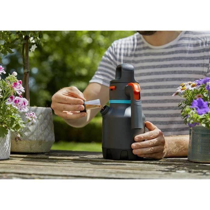 Pulverizador a presión GARDENA 1.25L 2 Pulverizador a presión GARDENA 1.25L 2