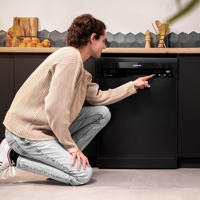 Cecotec Lavavajillas Bolero Aguazero 6500 15 cubiertos 6 programas Clase C Antracita 9