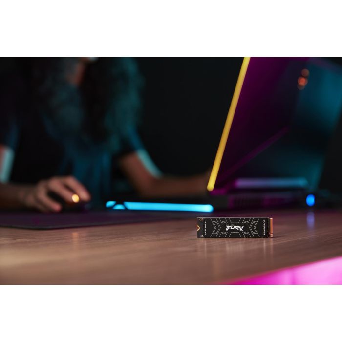 Kingston FURY Renegade SSD NVMe M.2 PCIe 4.0 x4 2TB, 7300MB/s lectura, para PC/portátil 4 Kingston FURY Renegade SSD NVMe M.2 PCIe 4.0 x4 2TB, 7300MB/s lectura, para PC/portátil 4