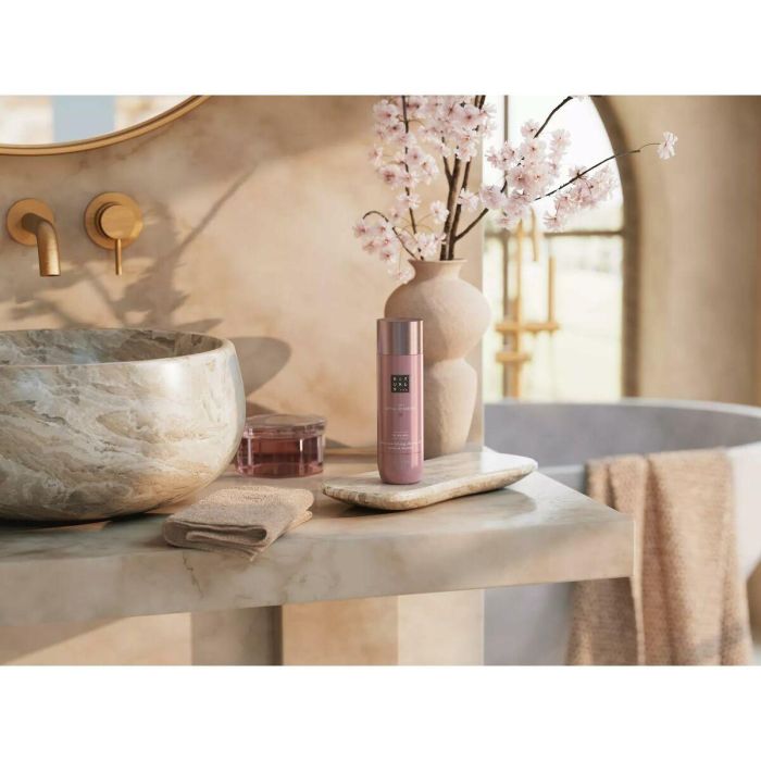 Rituals The Ritual Of Sakura Shower Oil 200 mL 1 Rituals The Ritual Of Sakura Shower Oil 200 mL 1