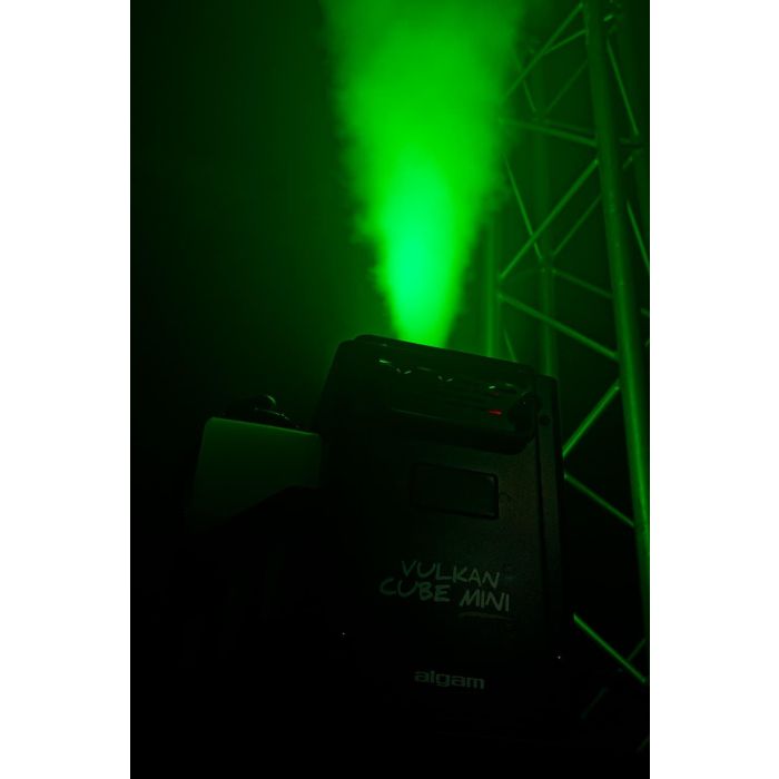 Máquina Compacta De Humo Vertical Led - 1200W Algamlight 8 Máquina Compacta De Humo Vertical Led - 1200W Algamlight 8