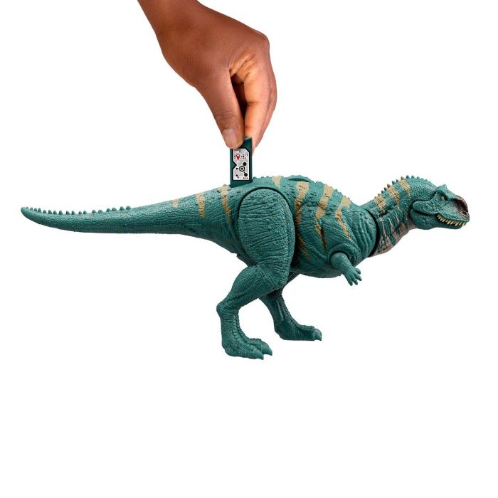 Mattel HTK76 - Jurassic World Figura de Acción Majungasaurus Rugido Salvaje con Movimiento Ataque y Rugido (28-35.5cm) 4
