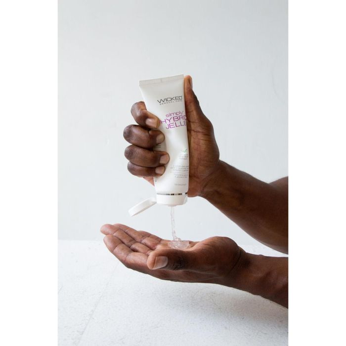 Lubricante Wicked Sensual Care Hybrid Jelle 120 ml 1 Lubricante Wicked Sensual Care Hybrid Jelle 120 ml 1