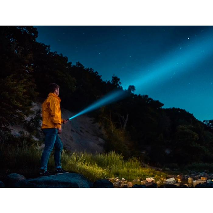 Q-connect Linterna Telescópica de Aluminio 5W con Modos Alto-Medio-Bajo-Estroboscópico-SOS, Incluye 3 Pilas AAA 7