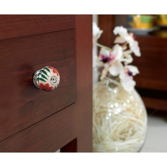 Blister con 4 pomos redondos para mueble fabricado en porcelana acabado flor rojo mod. e500 ø40mm rei 3 Blister con 4 pomos redondos para mueble fabricado en porcelana acabado flor rojo mod. e500 ø40mm rei 3