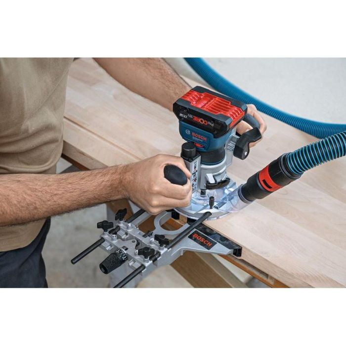 Bosch GKF 18V-8 Akku-Kantenfräse 10