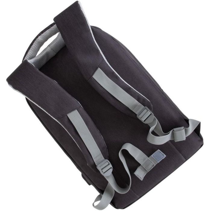 Riva NB Rucksack Prater 15.6" schwarz 7562 18