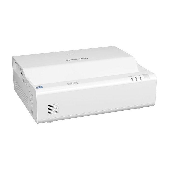Panasonic PT-CMZ50EJ 5200 LCD WUXGA Panasonic PT-CMZ50EJ 5200 LCD WUXGA