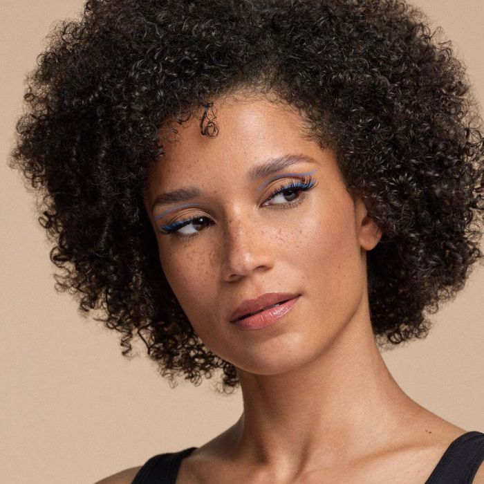 Catrice #010 PLUMP IT UP Brillo de Labios Lip Booster Voluminizador, Efecto Brillo y Nutritivo con Mentol, poppin champagne 3,5 ml 3