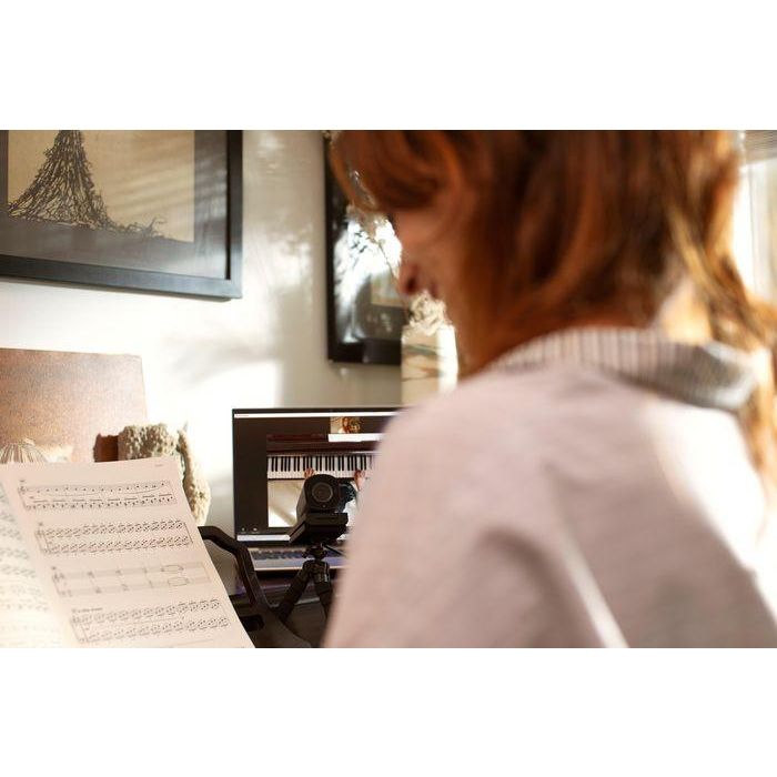 HP 965 Cámara Web Streaming 4K 8 MP, 3840 x 2160 Pixeles, USB 12