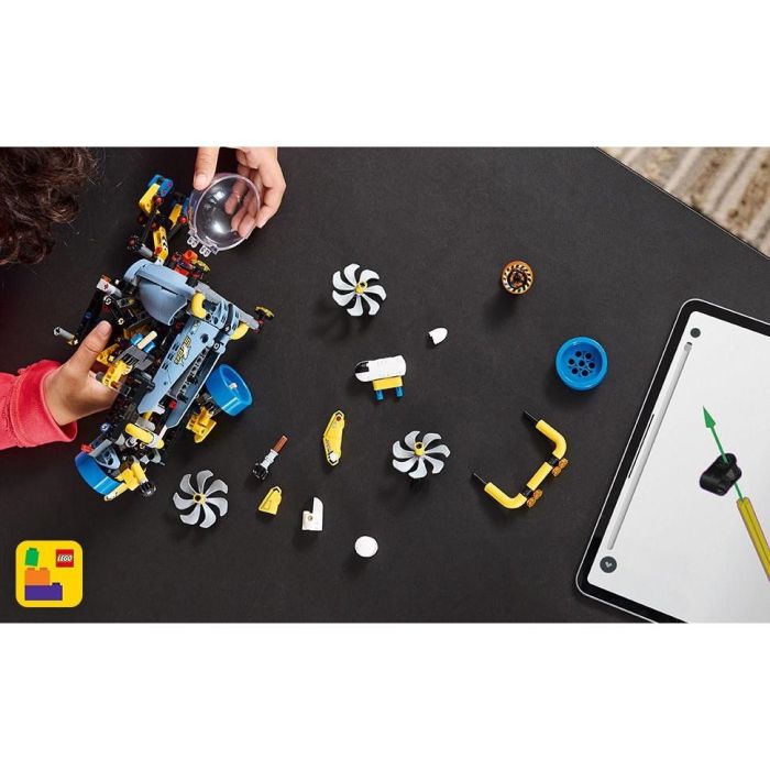 LEGO 42201 Submarino de Aguas Profundas Technic Set de Construcción con 3 Hélices y Brazo Extensible - Edad +9 Años 7 LEGO 42201 Submarino de Aguas Profundas Technic Set de Construcción con 3 Hélices y Brazo Extensible - Edad +9 Años 7