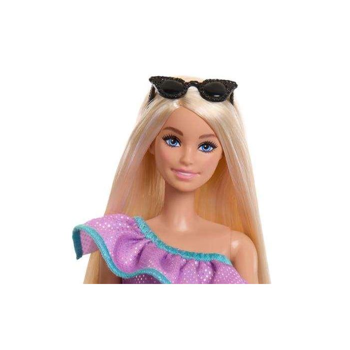 Muñeca barbie fashionista con 3 modas noche. 1 Muñeca barbie fashionista con 3 modas noche. 1