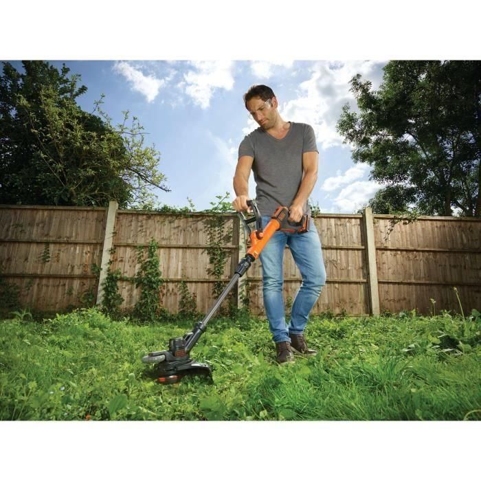 Black+Decker STC1820EPC Cortadora Inalámbrica 18V Litio 2Ah - Recortadora de Jardín 28cm Corte, 2 Velocidades Eco-Turbo, Cabezal Giratorio 1 Black+Decker STC1820EPC Cortadora Inalámbrica 18V Litio 2Ah - Recortadora de Jardín 28cm Corte, 2 Velocidades Eco-Turbo, Cabezal Giratorio 1