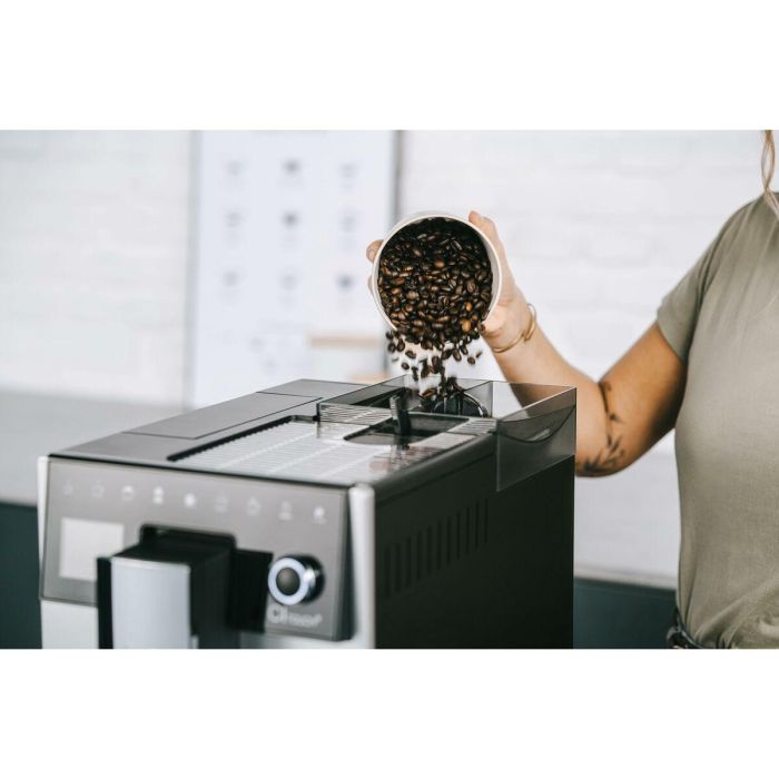 Melitta CI Touch F630-101 Cafetera Automática con Molinillo Integrado Plateada 1 Melitta CI Touch F630-101 Cafetera Automática con Molinillo Integrado Plateada 1