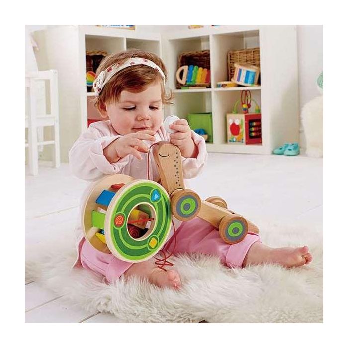 Hape Arrastre Caracol Encajable de Madera 30,10x18,6x11,20 cm 4