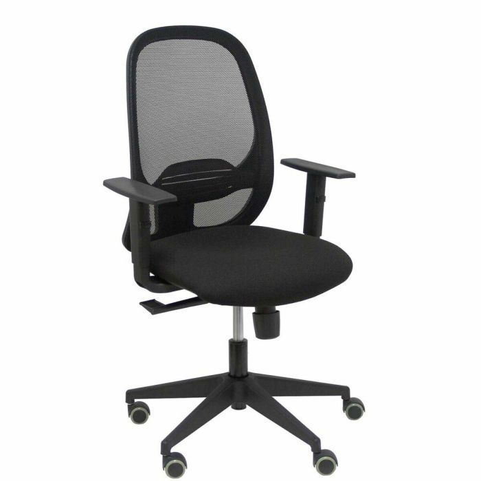PIQUERAS Y CRESPO Silla Cilanco negra malla negra asiento similpiel negro brazo regulable. PIQUERAS Y CRESPO Silla Cilanco negra malla negra asiento similpiel negro brazo regulable.