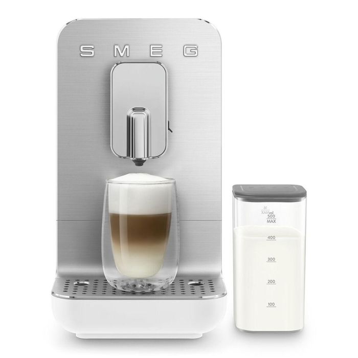 Smeg Cafetera Superautomática Blanca BCC13WHMEU 4 Smeg Cafetera Superautomática Blanca BCC13WHMEU 4