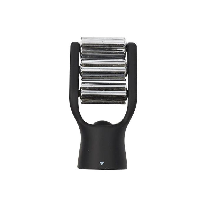 Cosmetic Club Masajeador Facial 3 en 1 Reafirma Ilumina Aclara Piel Pequeño Ligero 6