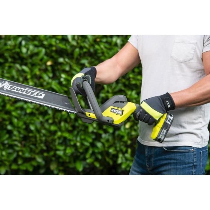 Cortasetos inalámbrico RYOBI ONE + LINEA 18V - Diseño en línea - Cuchillas de 55 cm - Espaciado de 24 mm - Se vende sin batería ni cargador 3 Cortasetos inalámbrico RYOBI ONE + LINEA 18V - Diseño en línea - Cuchillas de 55 cm - Espaciado de 24 mm - Se vende sin batería ni cargador 3