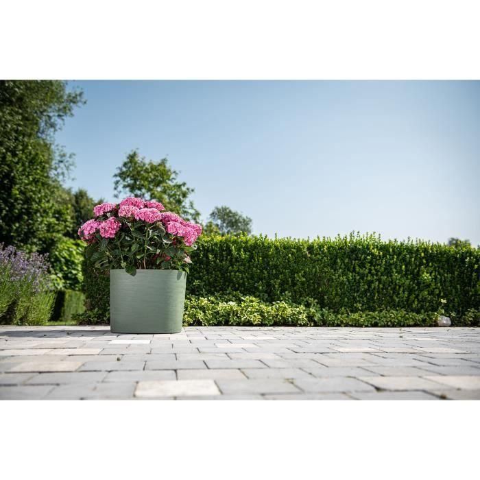Maceta con reserva de agua - GARDEN ID Respect - Verdigris 20 x 20 cm - 100% residuos domésticos - 100% reciclable - Superficie estructurada. 3 Maceta con reserva de agua - GARDEN ID Respect - Verdigris 20 x 20 cm - 100% residuos domésticos - 100% reciclable - Superficie estructurada. 3