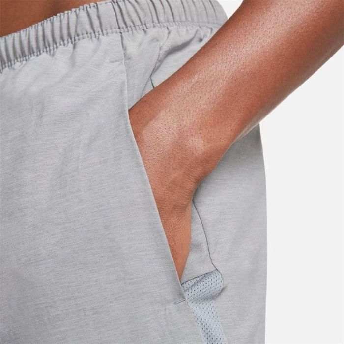Pantalón Corto Deportivo Nike Challenger M Gris Hombre 6