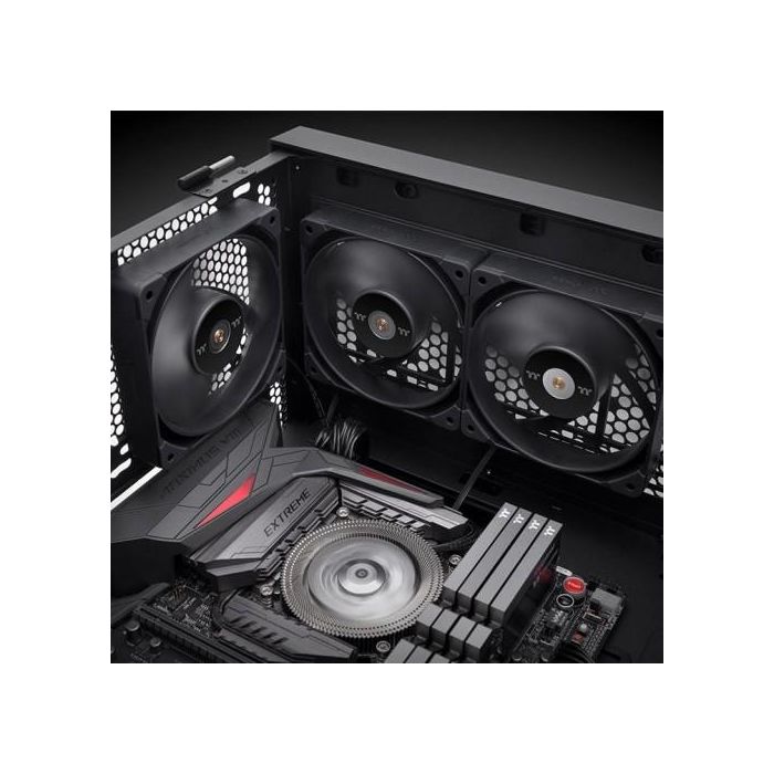 140mm Thermaltake TOUGHFAN 14 Pro PC Cooling Fan 1 Pack Black 4