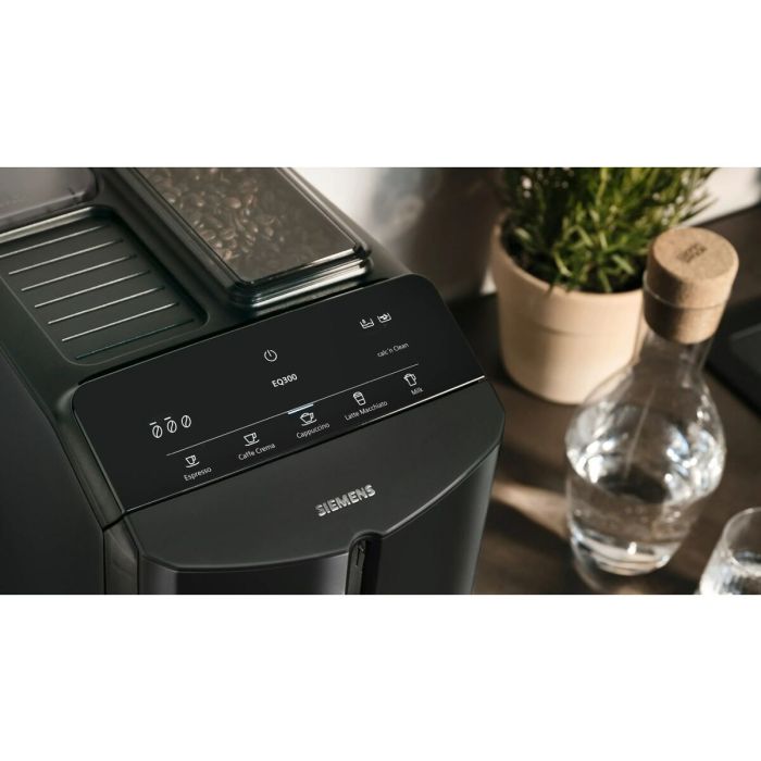Cafetera Superautomática Siemens AG TF301E19 Negro 1300 W 15 bar 1,4 L 250 g 8 Cafetera Superautomática Siemens AG TF301E19 Negro 1300 W 15 bar 1,4 L 250 g 8