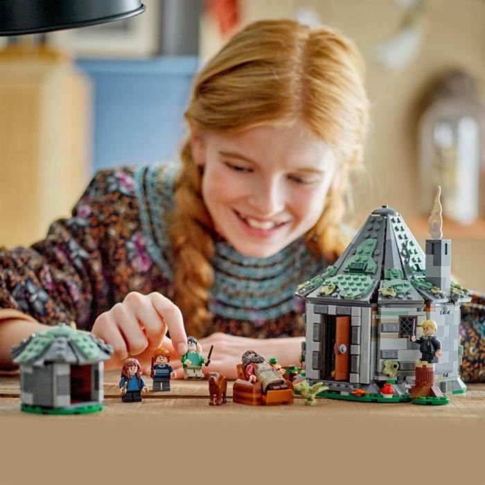 LEGO Harry Potter 76428 La Cabaña de Hagrid: Una Visita Inesperada, Juguete de Fantasía 1