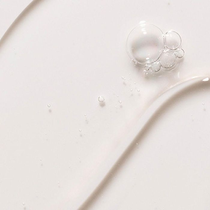 Kerasilk ESSENTIALS volumizing shampoo 250 ml Champú Volumen Cabello Sin Volumen Sin Sulfatos Sin Siliconas Vegano 1