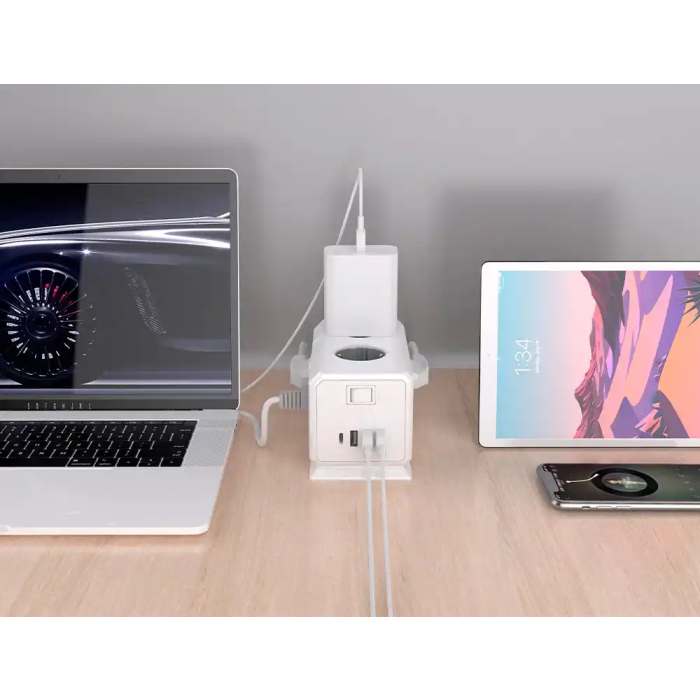 Q-connect Regleta Múltiple 10 en 1 con 6 Tomas, 3 USB y 1 USB-C, Cable 1.4m, 140x76x87mm 2