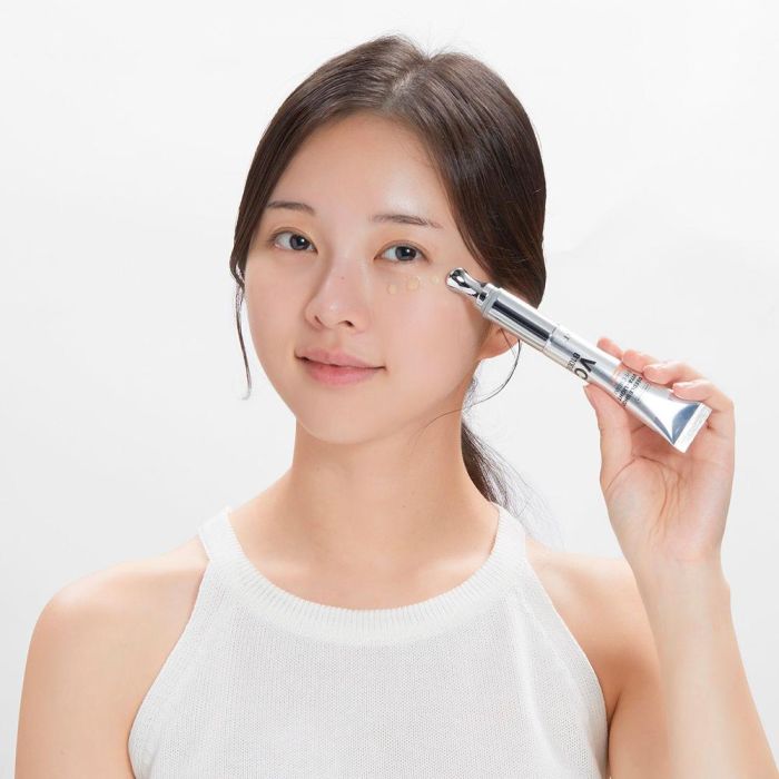 Vt Cosmetics Vt Reedle Shot Vita-Light Crema Contorno De Ojos 15 mL 3