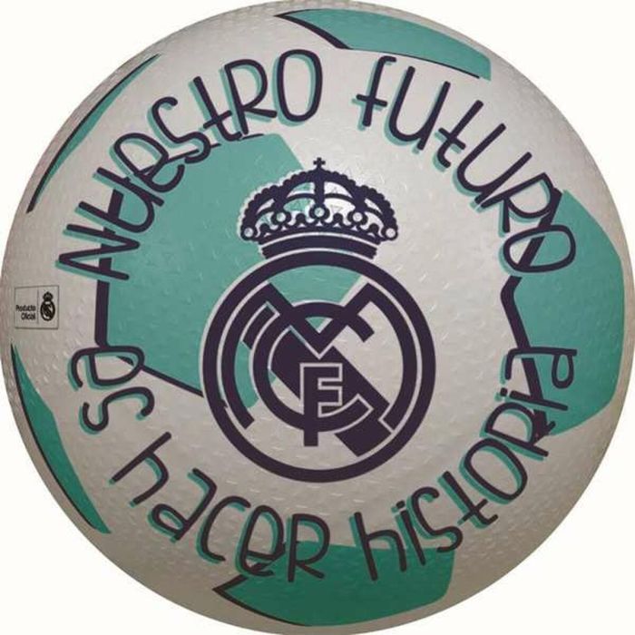 Real Madrid Pelota de Juguete para Niños, con un Peso de 220 Gramos y 180 mm de Diámetro, Recomendada a partir de 3 Años